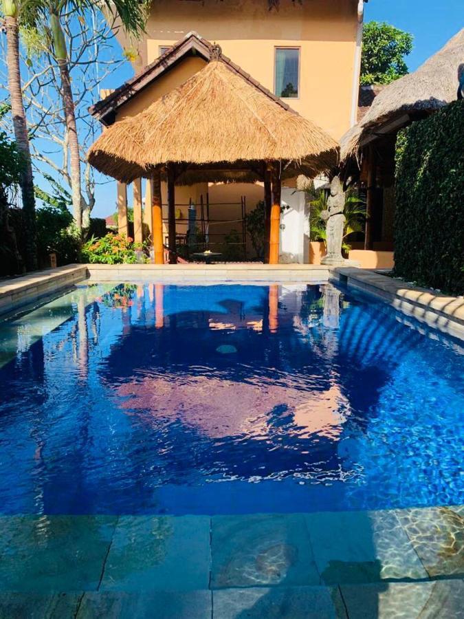 Giri'S Villa Jimbaran Ungasan Exterior foto